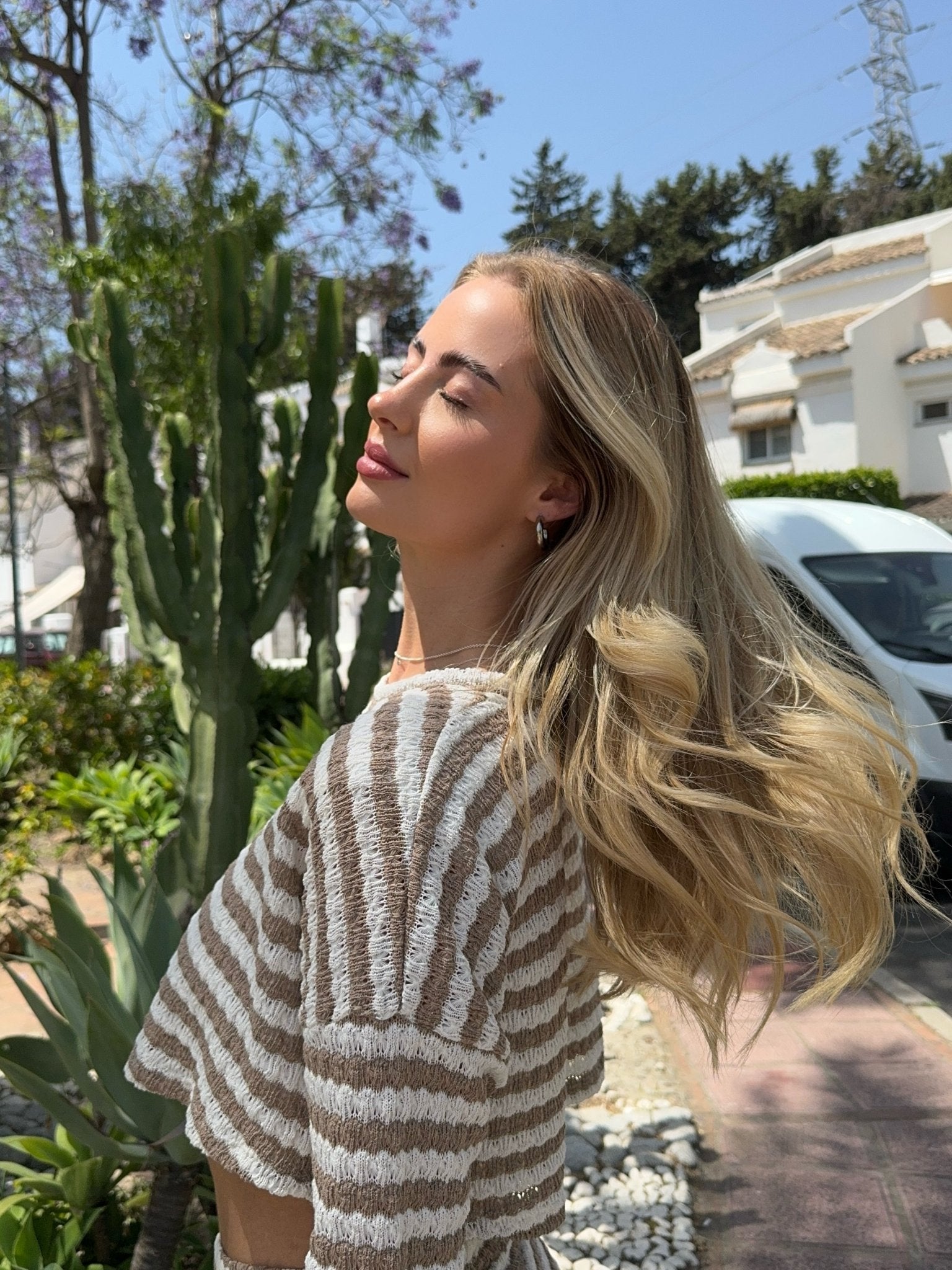 5 Hairstyles To Prevent Breakage & To Help Hair Growth - UKLASH