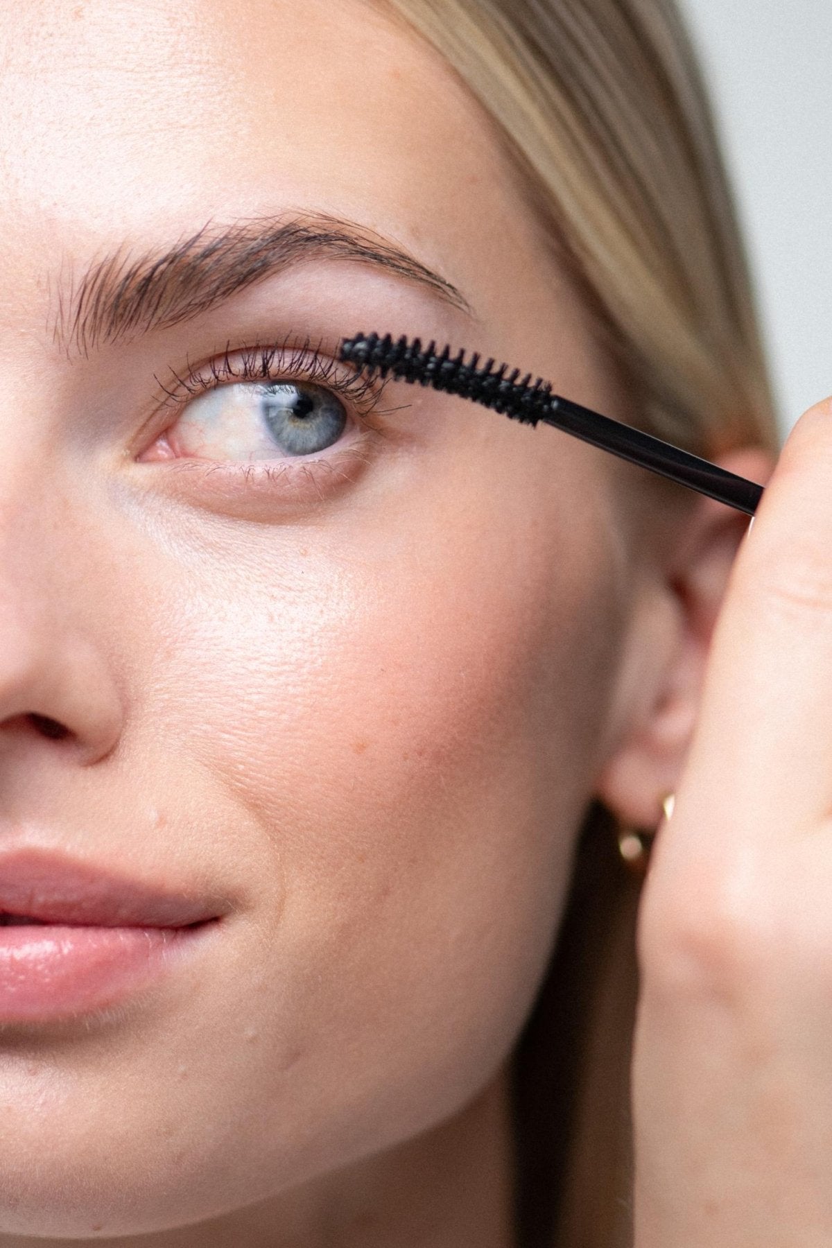 5 Steps To Curl Your Lashes Correctly - UKLASH