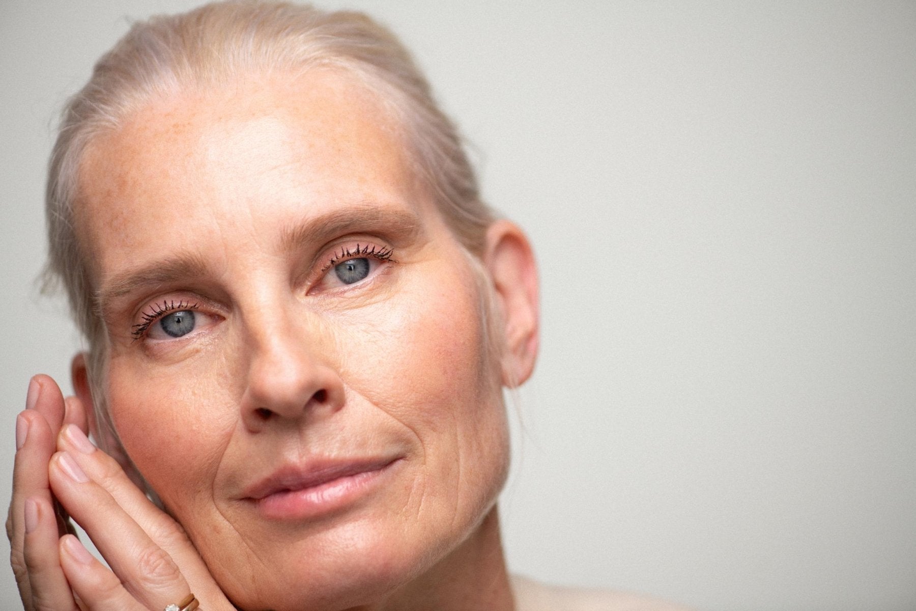 How To Help Your Hair During Menopause - UKLASH