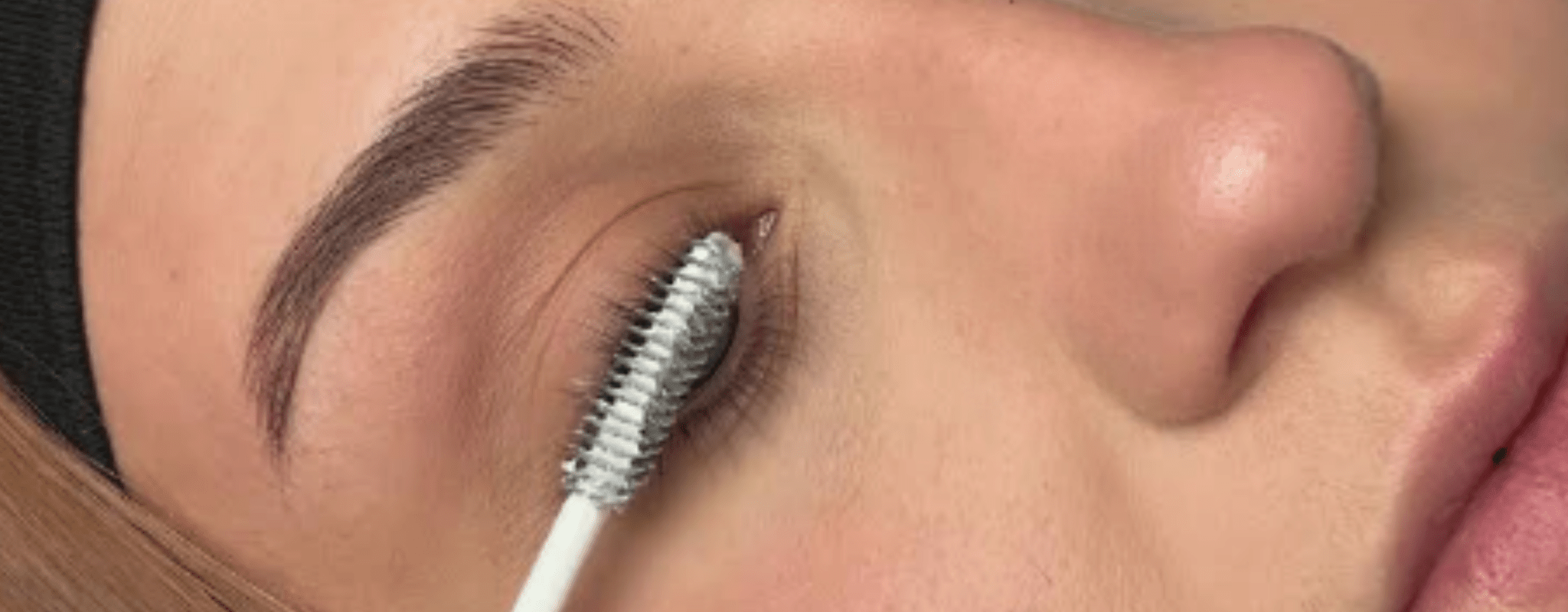 Do You Need An Eyelash Primer? Here’s When It Makes a Difference - UKLASH