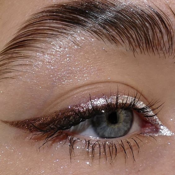 Why do my eyelashes hurt? - UKLASH