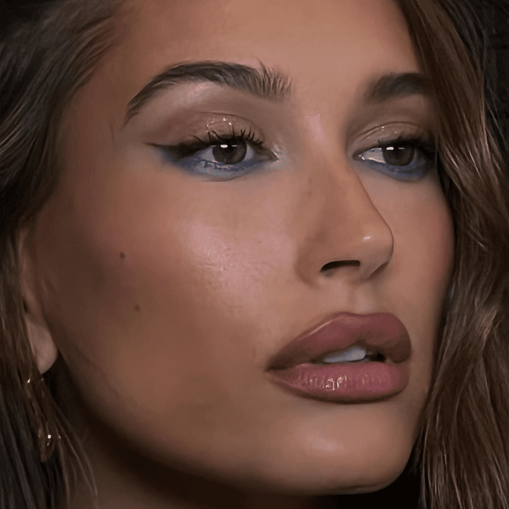 Winter makeup looks 2022: How to create your perfect dark makeup - UKLASH